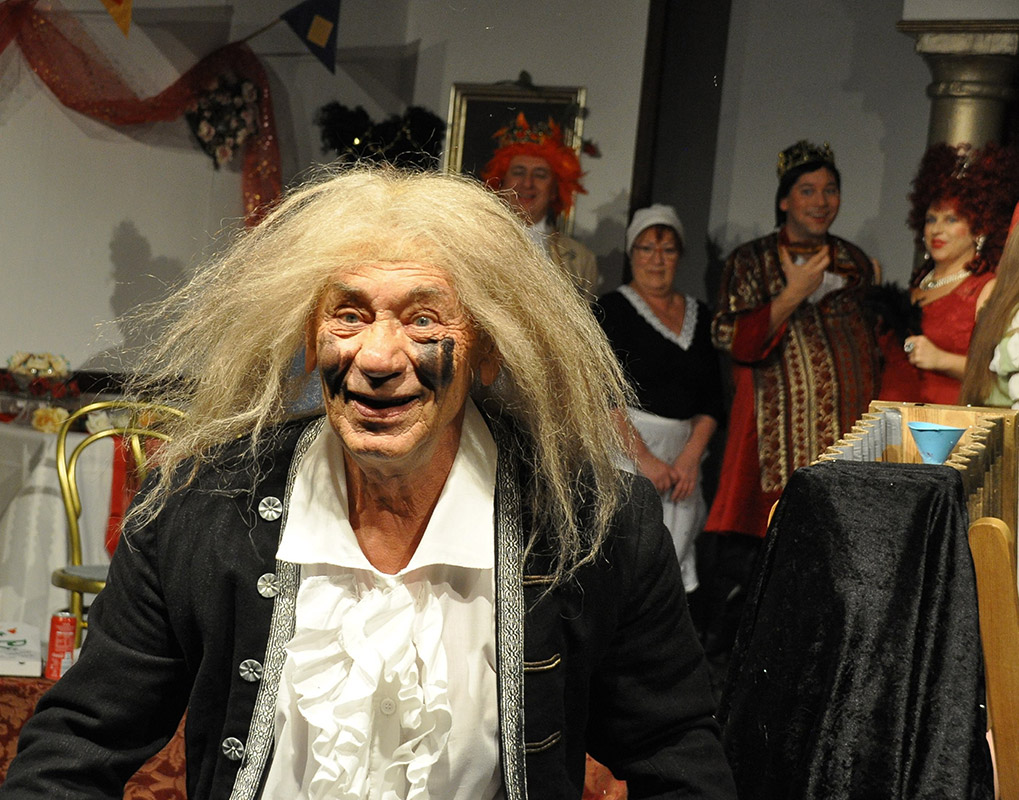 „www.koenig-drosselbart.msp“ Ein märchenhaftes Stück für GROSS und KLEIN | Fotos: Gerd NIckel