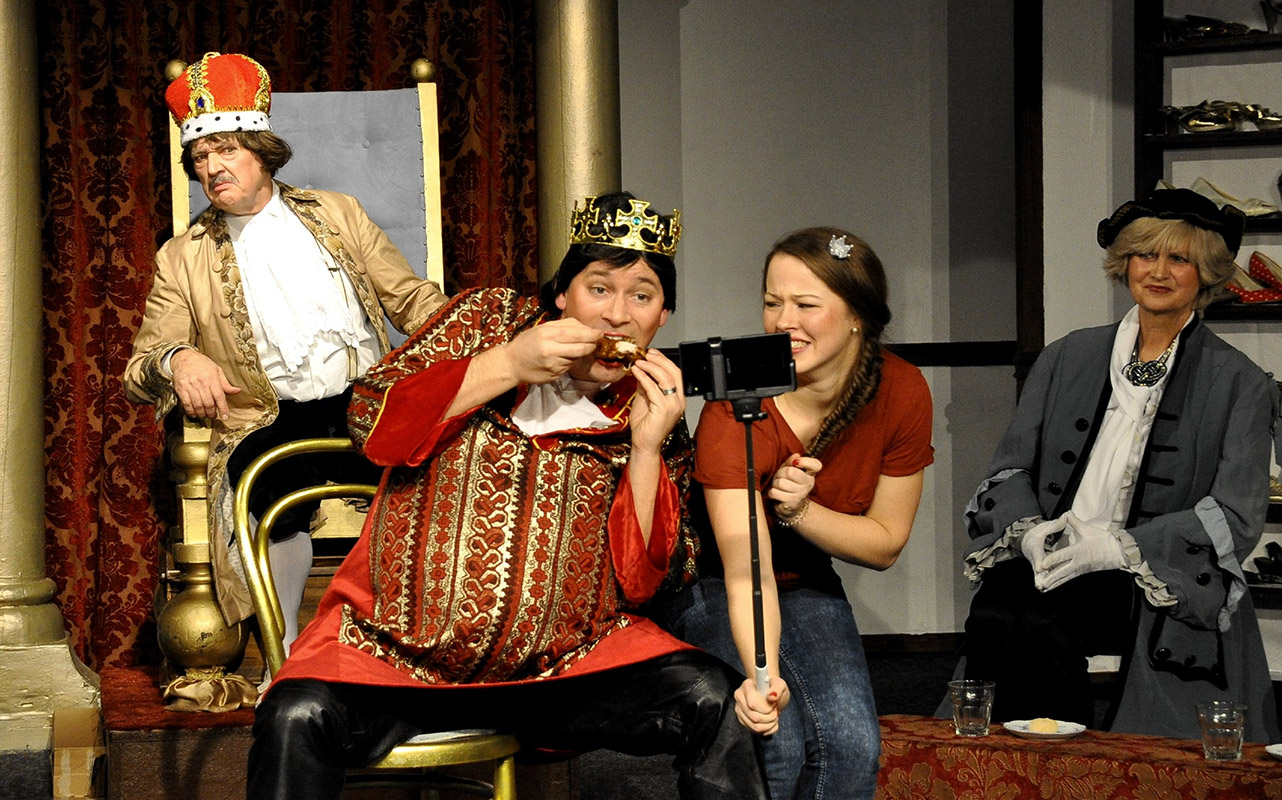 „www.koenig-drosselbart.msp“ Ein märchenhaftes Stück für GROSS und KLEIN | Fotos: Gerd NIckel