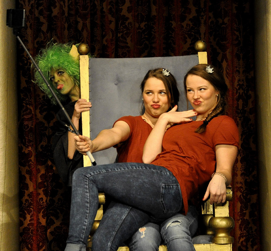 „www.koenig-drosselbart.msp“ Ein märchenhaftes Stück für GROSS und KLEIN | Fotos: Gerd NIckel